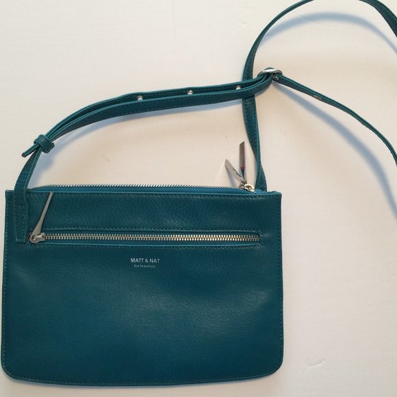 MATT & NAT NEW CROSSBODY-NWOT - Picture 1 of 4